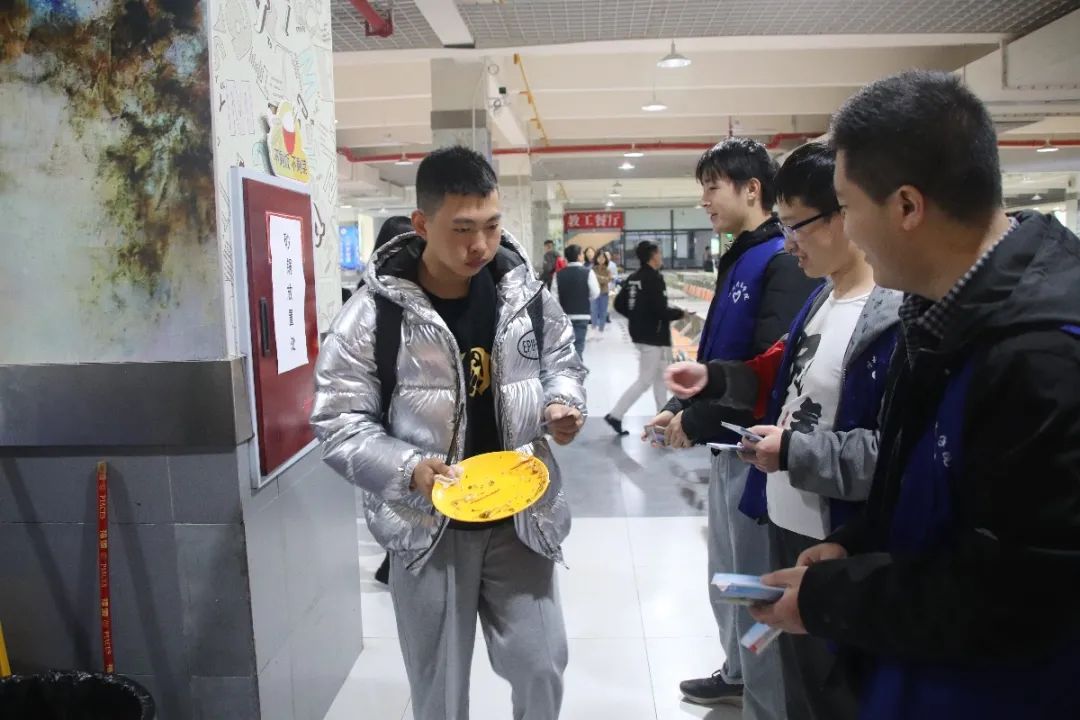 光盘行动 I 川科追“光”者开启校园新“食”尚(图4)