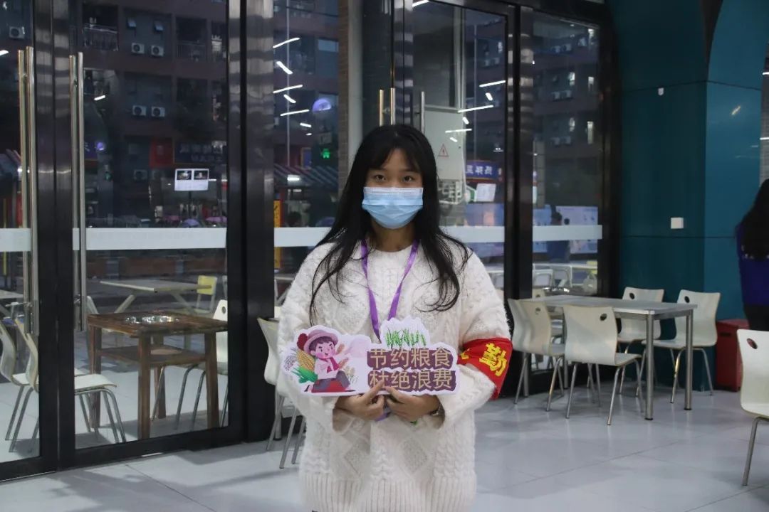 光盘行动 I 川科追“光”者开启校园新“食”尚(图2)