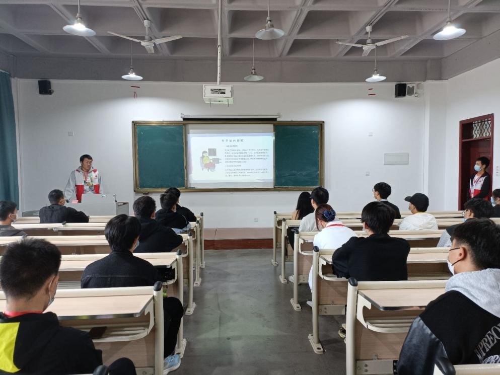 1-22111522150W23.jpg