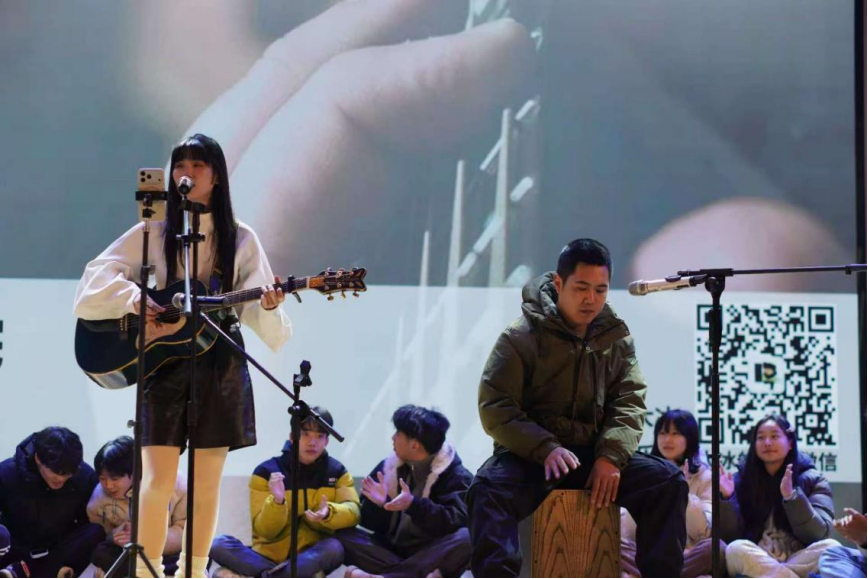 1-2512121K04b34.png 1-2512121K04b34.png